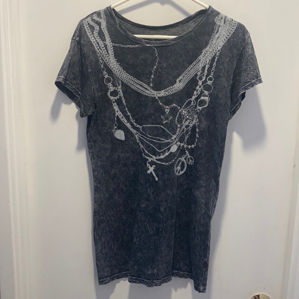 Acid wash rocker tee